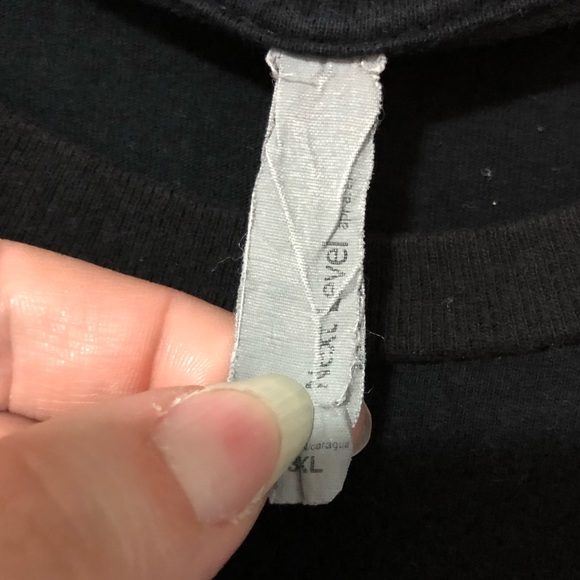 🔥 LAST CHANCE 🔥 Puncture Wounds Clothing ‘Love Kills’ Tee - Picture 3 of 7